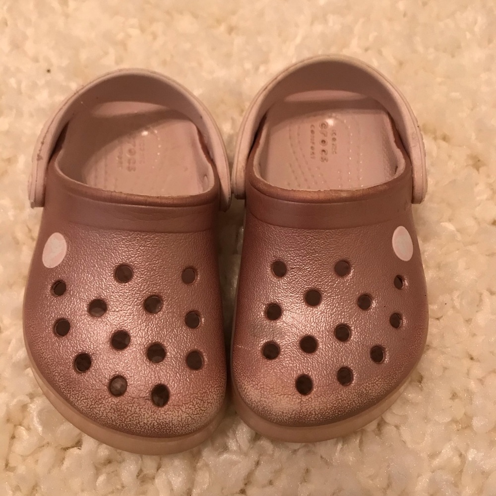 Lot of 2 Little girl crocs - pink